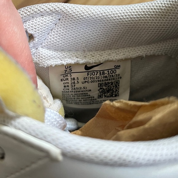 Nike Blazer Low Platform Sneakers White Blue FJ0738-100 Casual Shoes Women's 7.5 - Picture 6 of 9